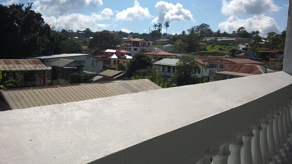 Maya Bella Downtown Hotel San Ignacio Buitenkant foto