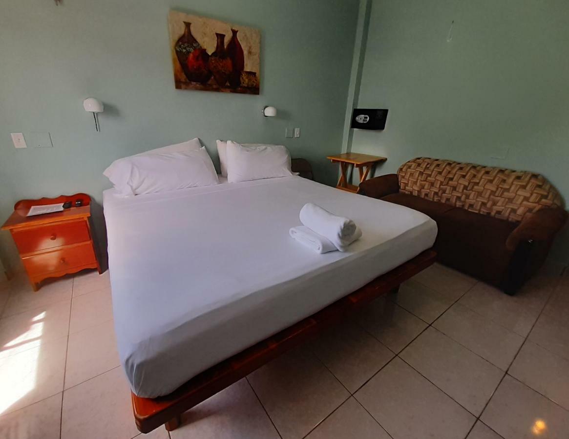 Maya Bella Downtown Hotel San Ignacio Buitenkant foto
