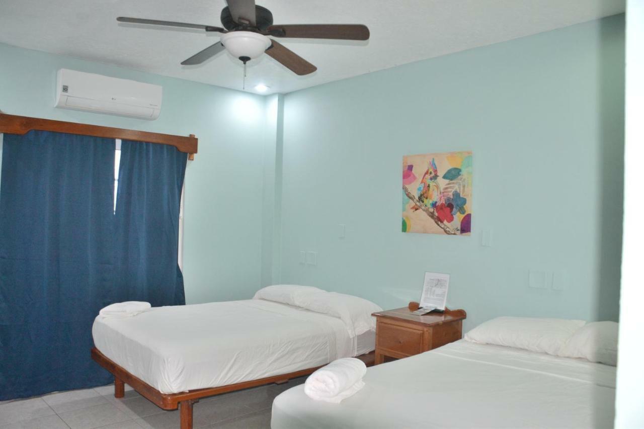 Maya Bella Downtown Hotel San Ignacio Buitenkant foto