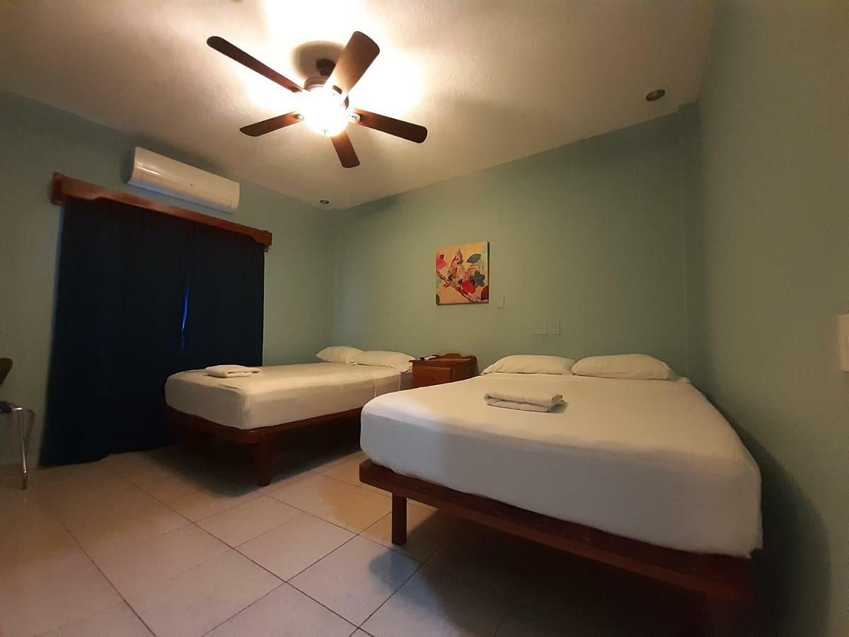 Maya Bella Downtown Hotel San Ignacio Buitenkant foto